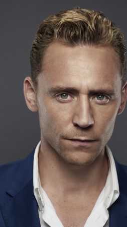 Tom Hiddleston, The Night Manager, Best TV Series of 2016 (vertical)