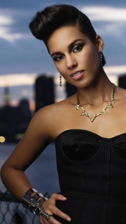 Alicia Keys, Most Popular Celebs, singer, songwriter, record producer, actress, car, taxi (vertical)