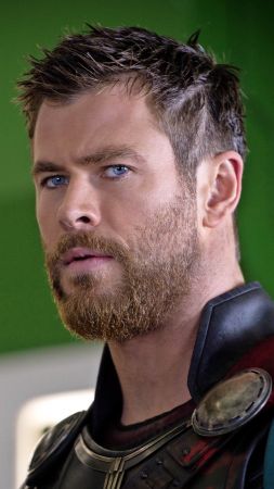Thor: Ragnarok, Chris Hemsworth, 4k (vertical)