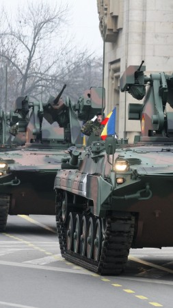 MLI-84, IFV, MLI-84M, infantry fighting vehicle, MICV, Romanian Armed Forces, parade (vertical)