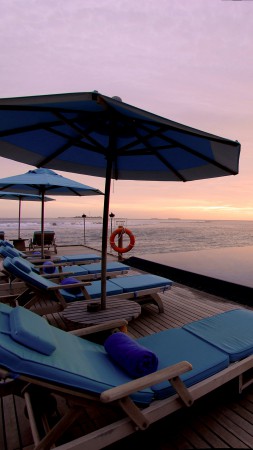 Anantara Veli Resort & Spa, Maldives, Best Hotels of 2017, tourism, travel, resort, vacation, sunbed, sunset, sunrisem pool, sea, ocean (vertical)
