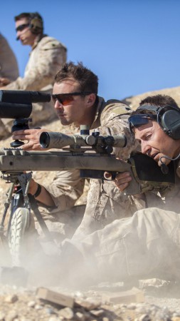 Chris Kyle, sniper, sniper rifle, biography, US Army, USA, firing, American Sniper, Most Lethal Sniper (vertical)