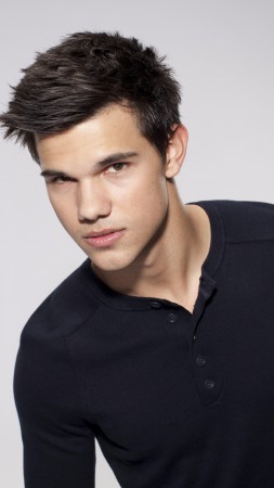 Taylor Lautner, Top Fashion Male Models, Most Popular Celebs in 2015, actor, model, Run the Tide 2015, The Twilight Saga (vertical)