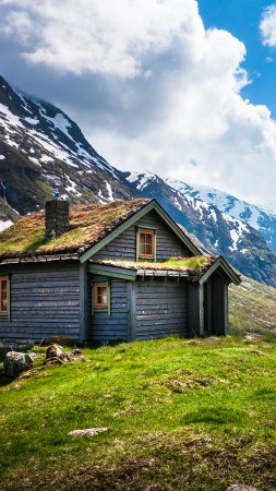 Norway, 4k, HD wallpaper, Geiranger, Stryn, mountain, clouds, house, sky, snow, green grass (vertical)