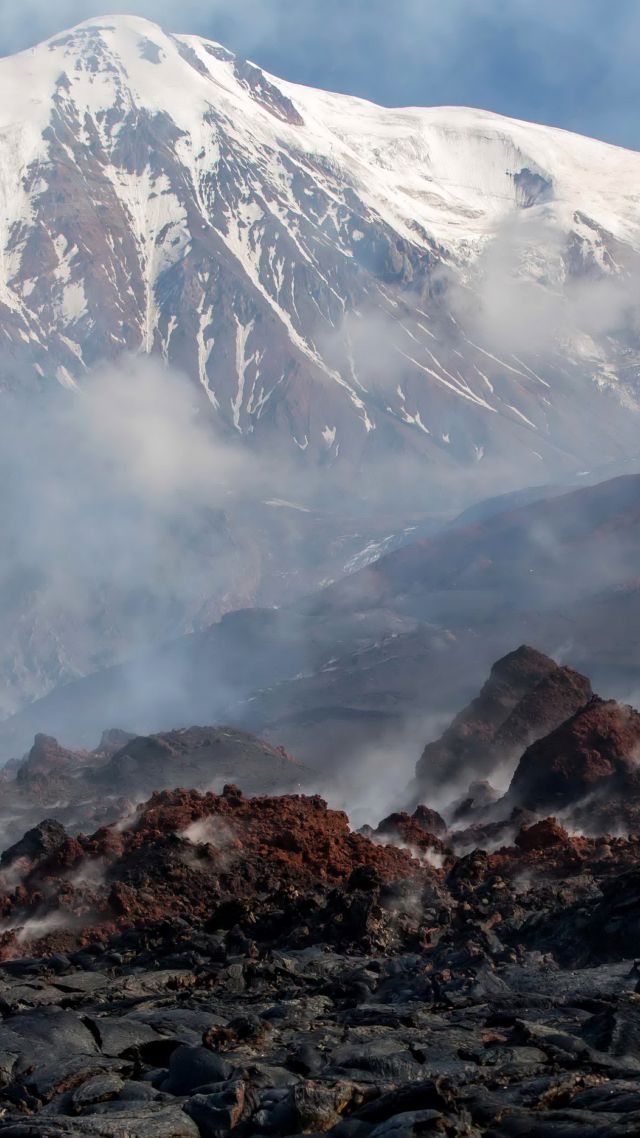 Kamchatka, 5k, 4k wallpaper, Russia, mountains, volcano, smoke (vertical)