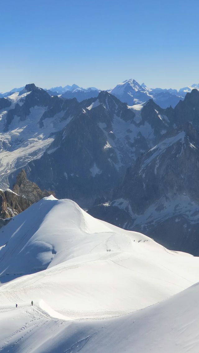Aiguille du Midi, 4k, 5k wallpaper, French Alps, Europe, tourism, travel, snow, mountain (vertical)