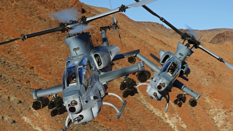 Viper, AH-1Z, Bell, attack helicopter, U. S. Marine, Zulu Cobra, flight, mountain (horizontal)