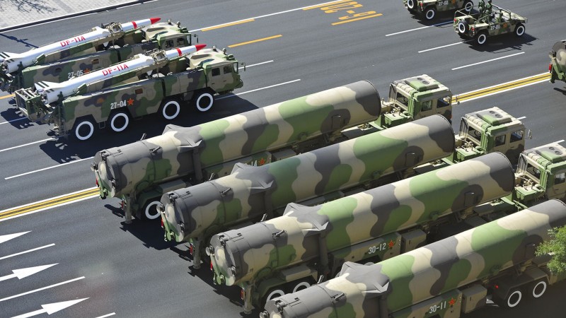 DF-21, missile, DF-21, parade, Dong-Feng, MRBM, People's Liberation Army, China, weapon (horizontal)