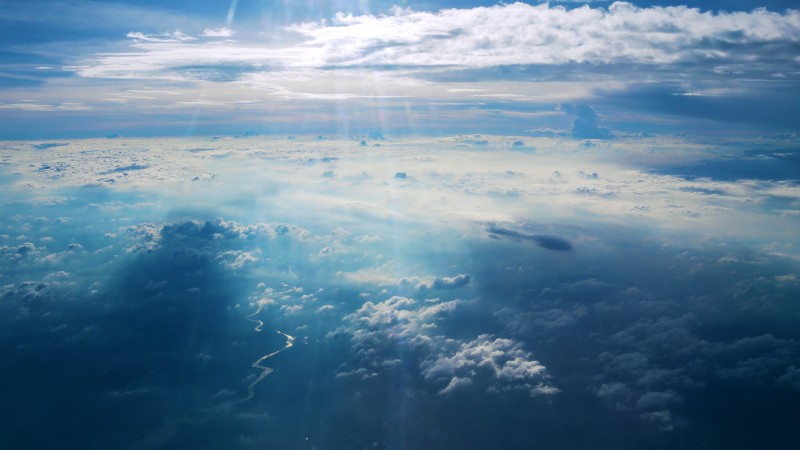 Clouds, 4k, HD wallpaper, sky, blue, river, sun, rays (horizontal)