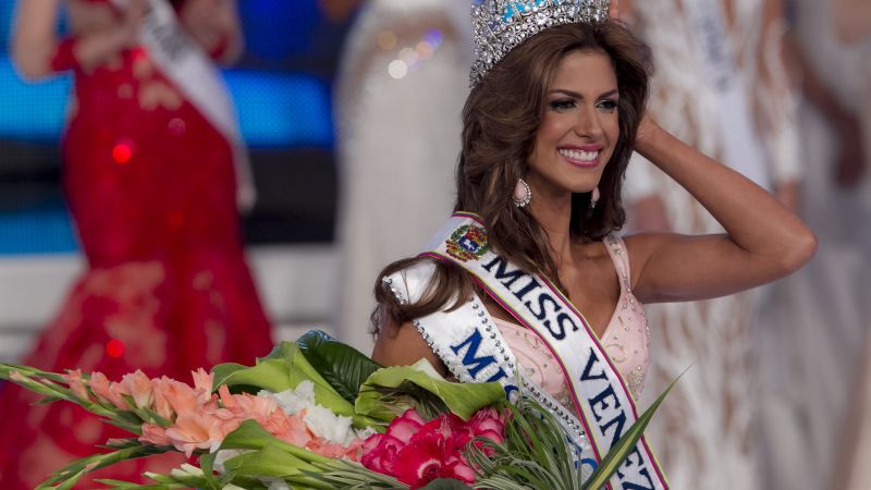 Mariana Jimenez, Miss Universe 2015, Miss Venezuela, Beauty Pageant, model (horizontal)