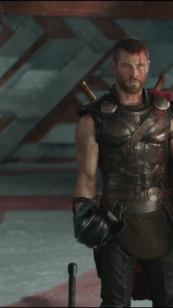 Thor: Ragnarok, Thor, Marvel, Chris Hemsworth, best movies (vertical)