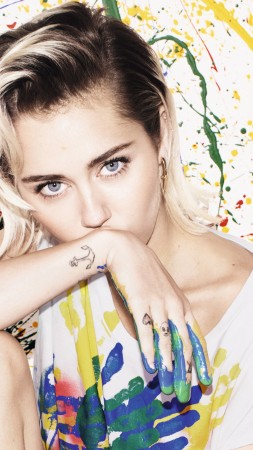 Miley Cyrus, photo, 4k (vertical)