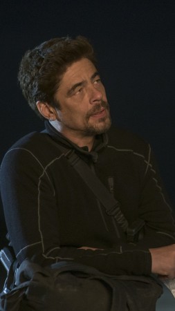 Sicario 2: Soldado, Benicio Del Toro, 8k (vertical)