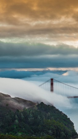 Golden Gate Bridge, San Francisco, USA, fog, 5K (vertical)