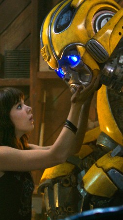 Transformers: Bumblebee, Hailee Steinfeld, HD (vertical)