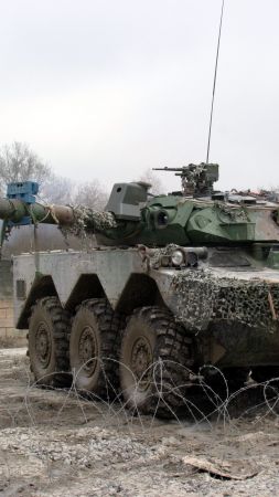 AMX-10 RC in Ukraine, 4K (vertical)