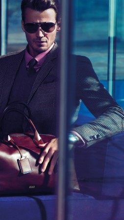 Alex Lundqvist, Top Fashion Models 2015, model, glass, suit (vertical)