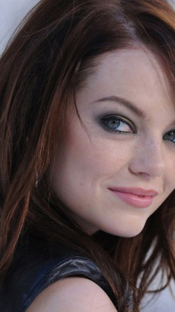 Emma Stone, Most Popular Celebs in 2015, actress (vertical)