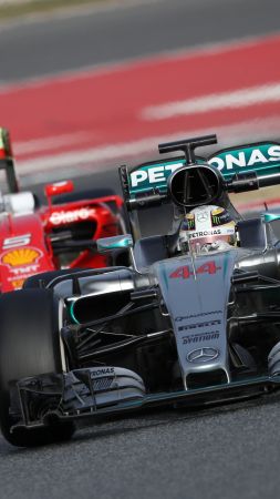 Mercedes AMG F1 W07, Hybrid, Formula 1, testing, LIVE from Barcelona, F1 (vertical)