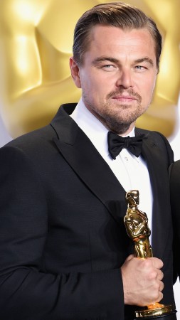 Leonardo DiCaprio, Alejandro Gonzalez Inarritu, Oscar 2016, Oscar, Most popular celebs, actor (vertical)