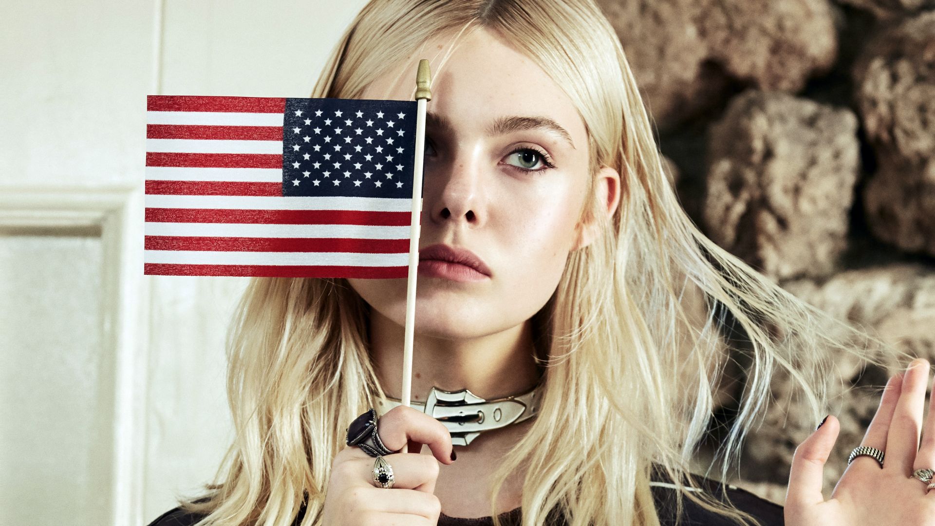 Elle Fanning, flag USA, look, Most popular celebs (horizontal)