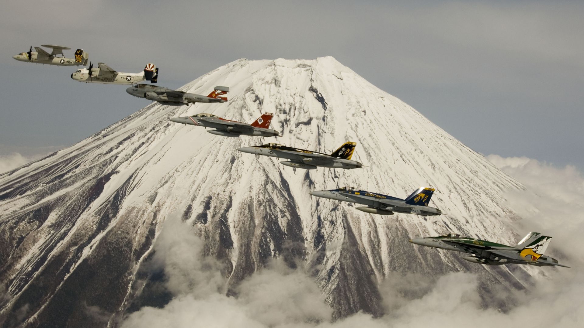 fighter aircraft, Mount, Fuji, U.S. Air Force (horizontal)