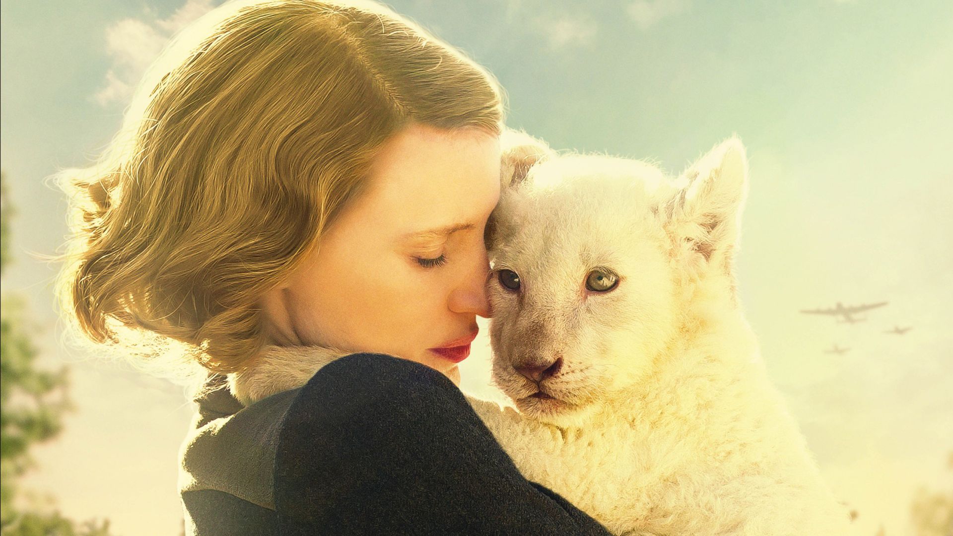 The Zookeeper's Wife, Jessica Chastain, lion (horizontal)