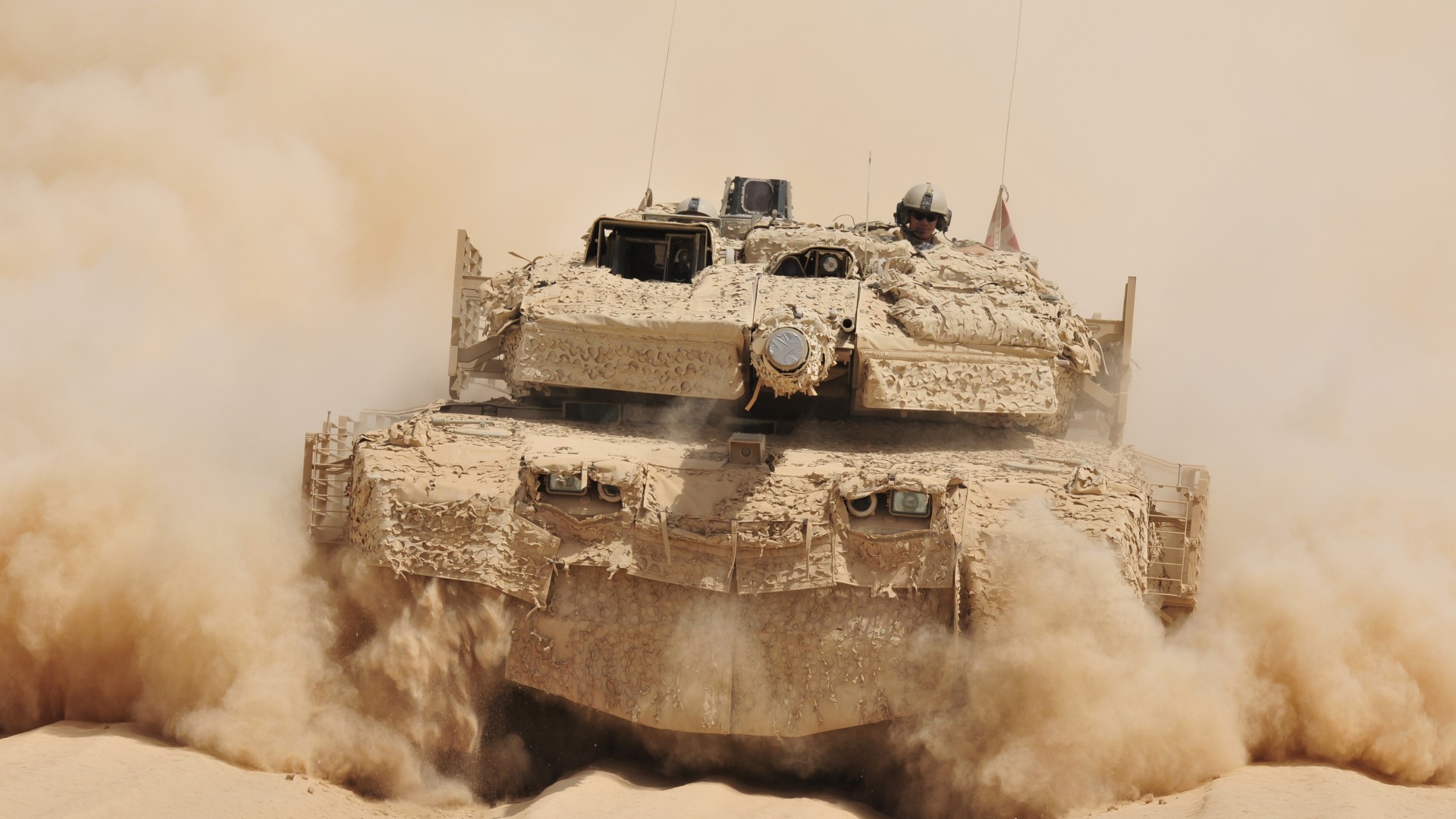 Leopard 2A5, armoured, main battle tank, MBT, tank, Bundeswehr, sand (horizontal)