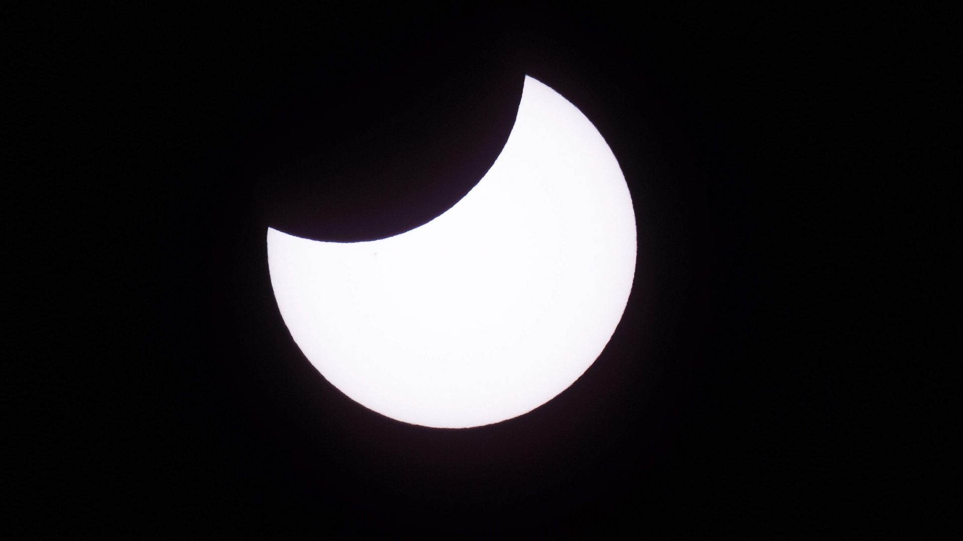 Total solar eclipse of Aug 21 2017, Great American eclipse, 4k (horizontal)