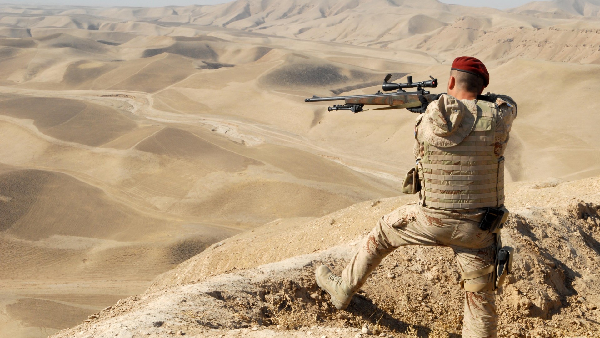 EM 992, soldier, sniper, rifle, Elmech, EMM 992, desert (horizontal)