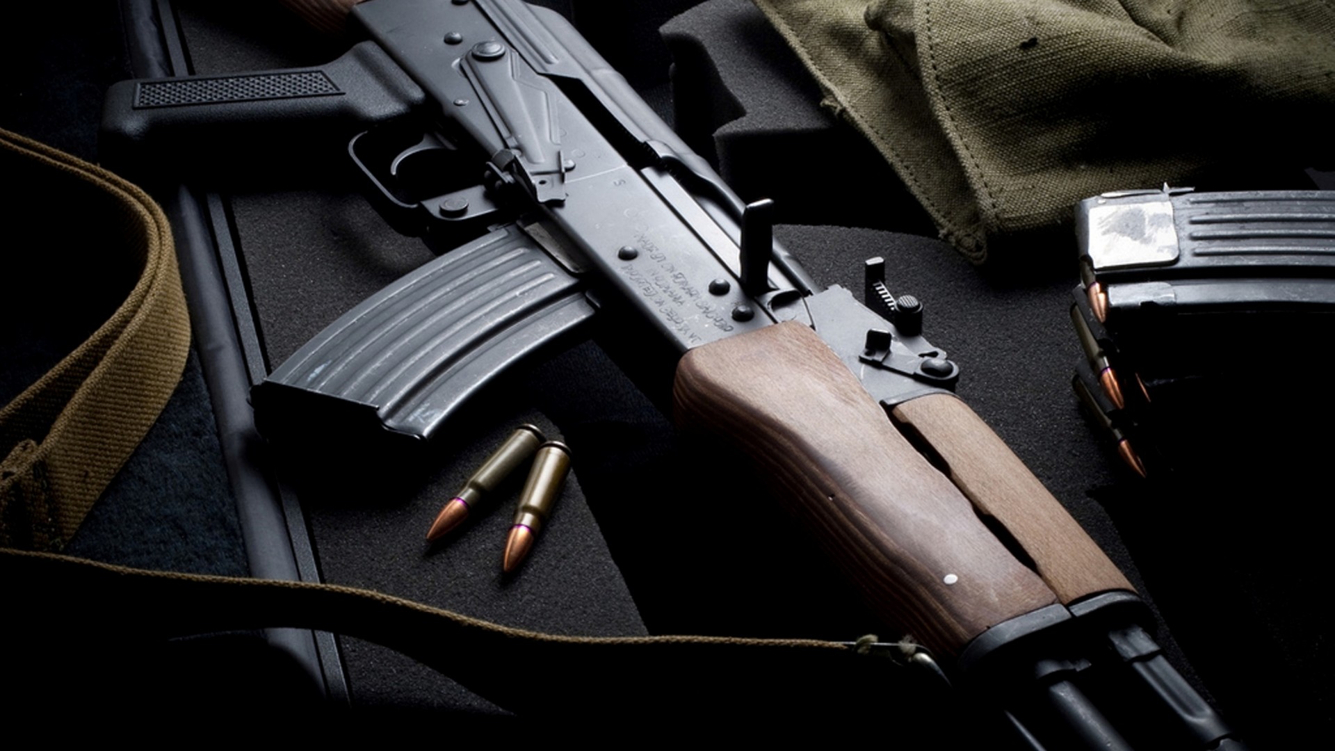 AK-74, Kalashnikov, AK-47, assault rifle, Russia, USSR, modern, bullets (horizontal)