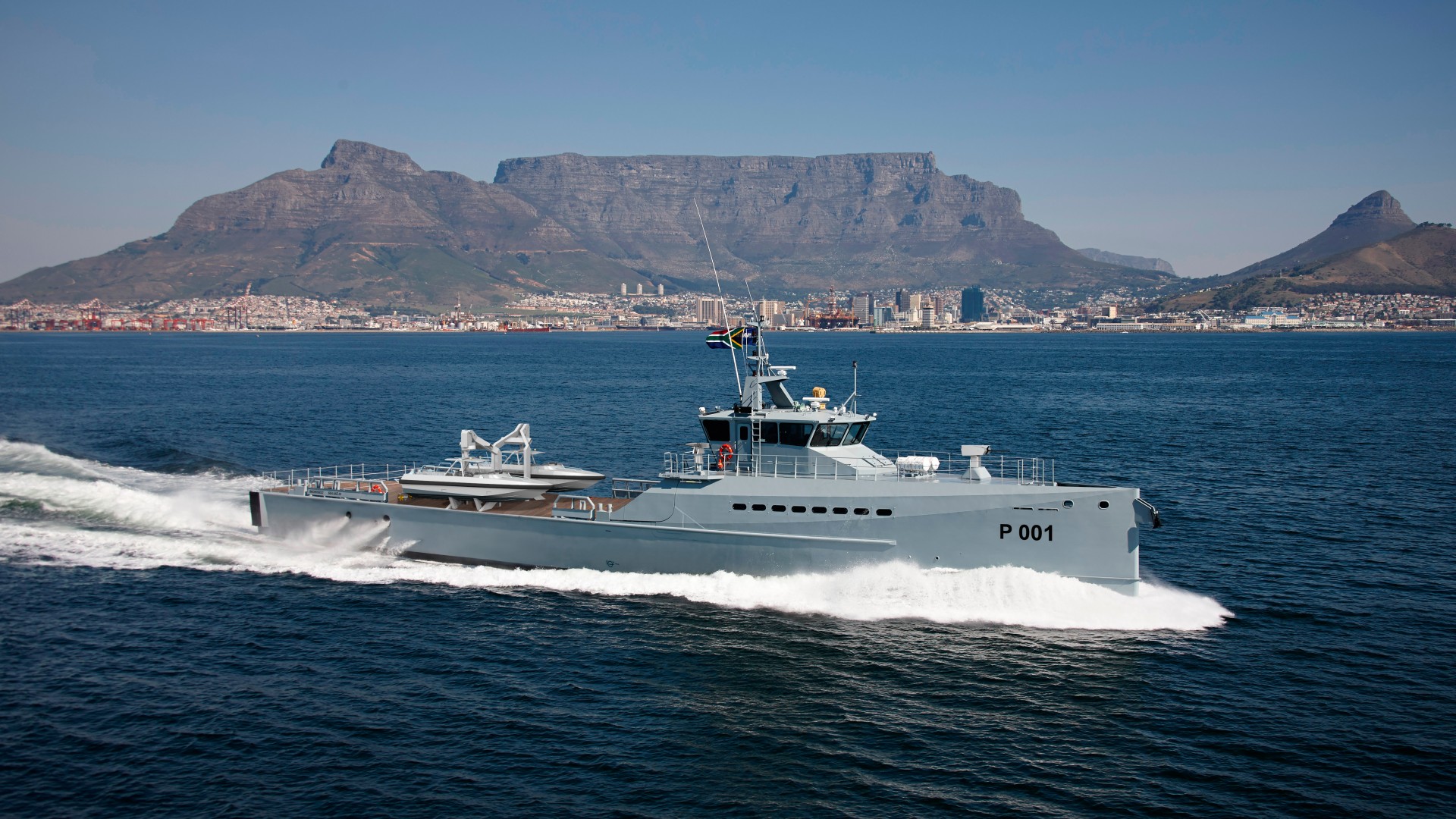 Damen, FCS 5009, patrol vessel, DSCT, South Africa, high-speed, South African Navy (horizontal)