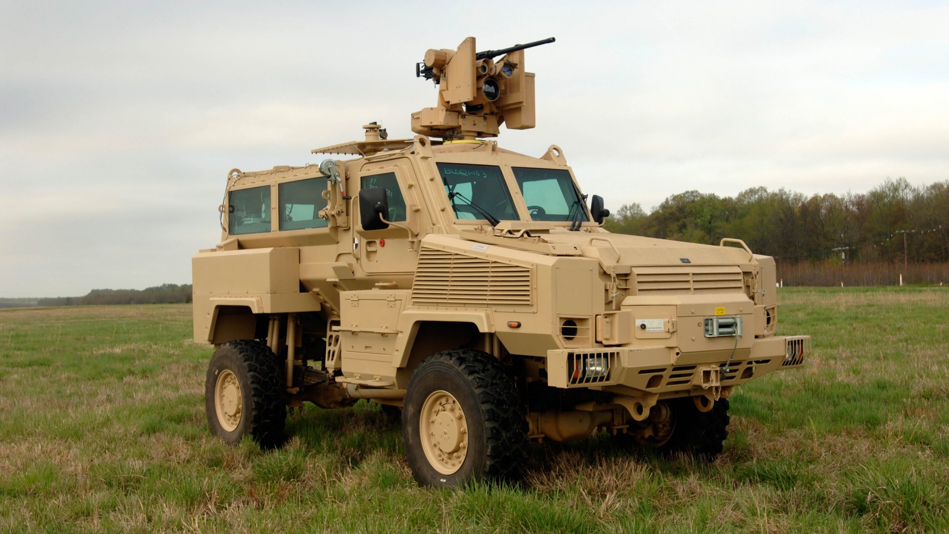 RG-33, infantry mobility vehicle, BAE Systems, MRAP, IMV, U.S. Army, U.S. Marine, field (horizontal)