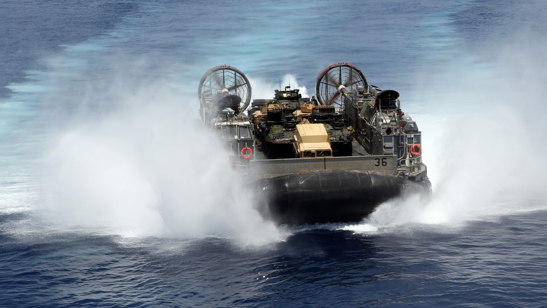 hovercraft, LCAC, Assault Craft Unit, U.S. Navy, LCAC 1, sea, training (horizontal)