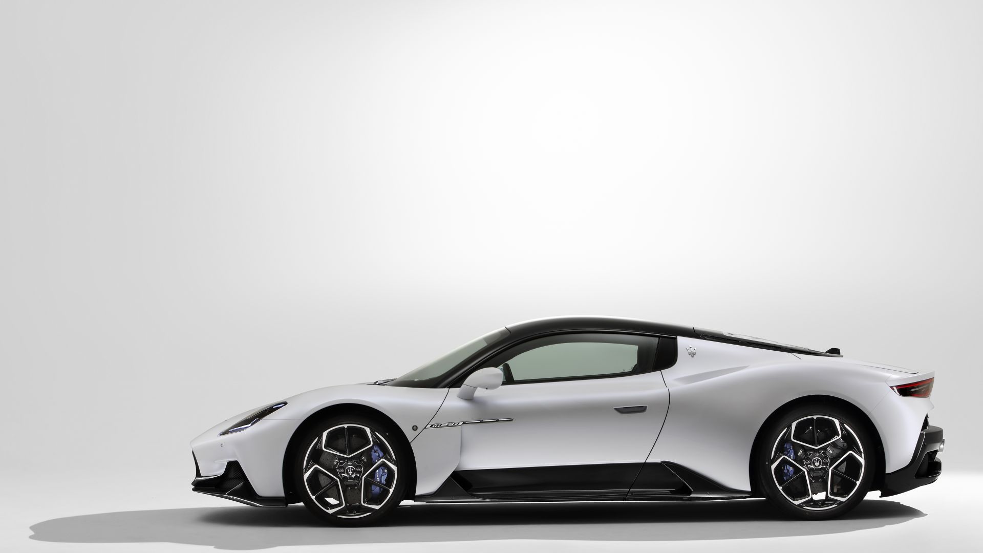 Maserati MC20, 2020 cars, luxury cars, 8K (horizontal)