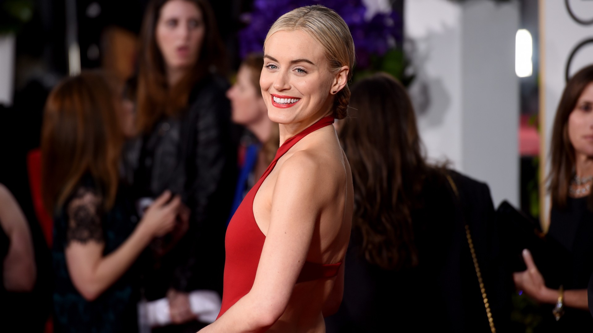 Taylor Schilling, Most Popular Celebs in 2015, actress, Orange Is the New Black (horizontal)