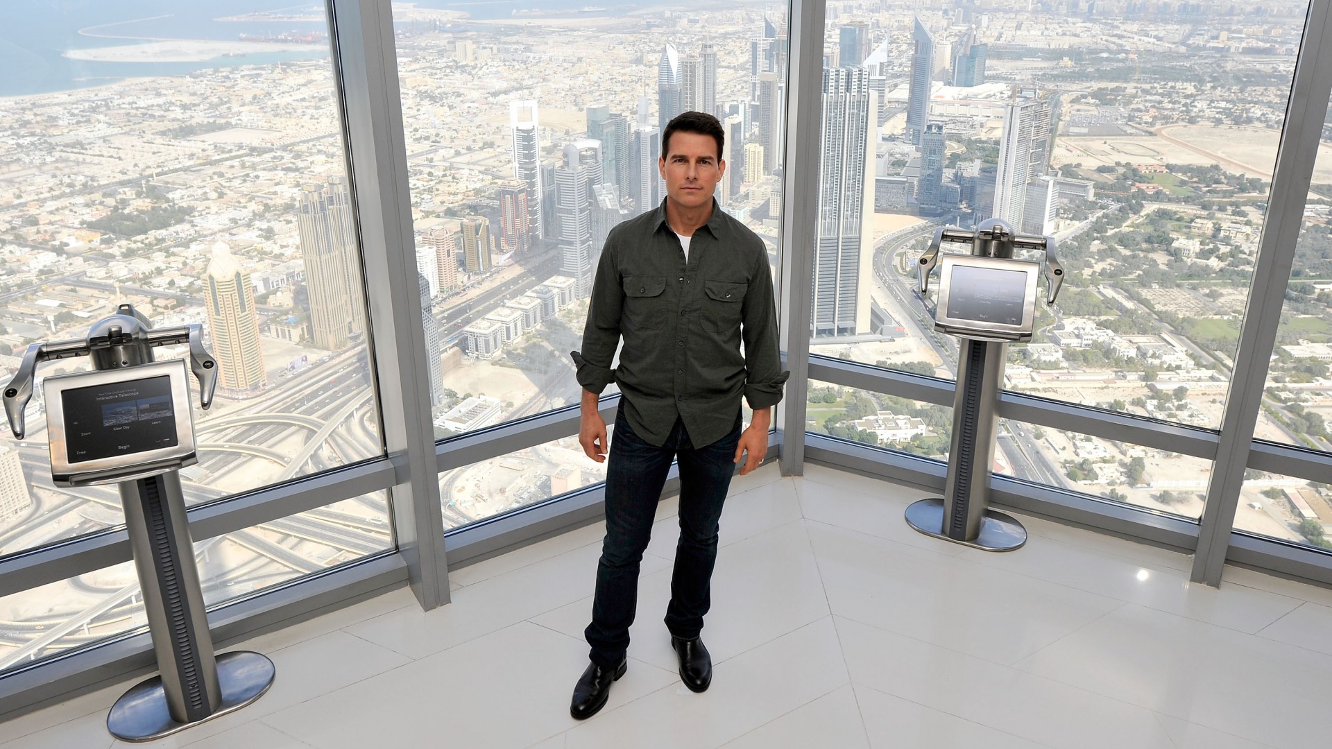 Tom Cruise, Burj Khalifa, Most Popular Celebs in 2015, actor (horizontal)