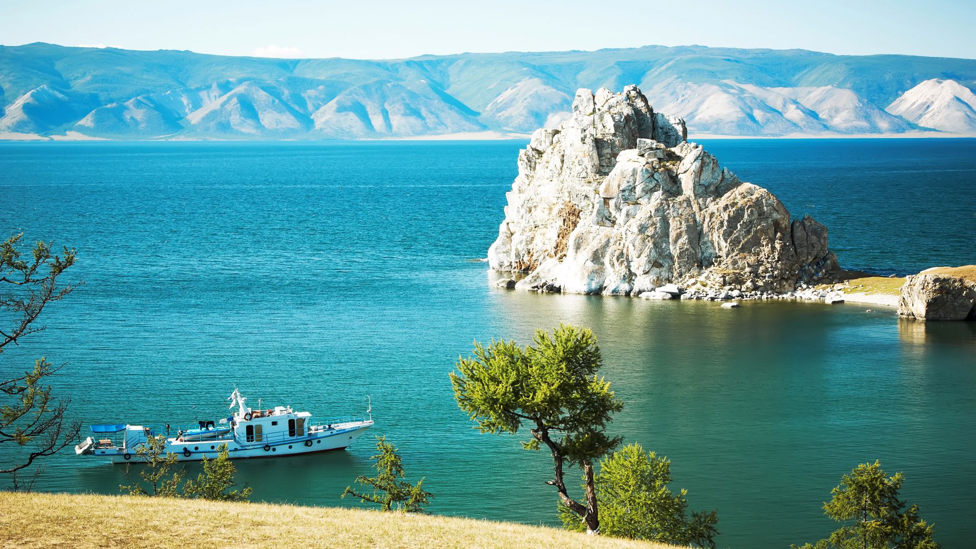 Baikal, 5k, 4k wallpaper, rocks, lake, shore (horizontal)