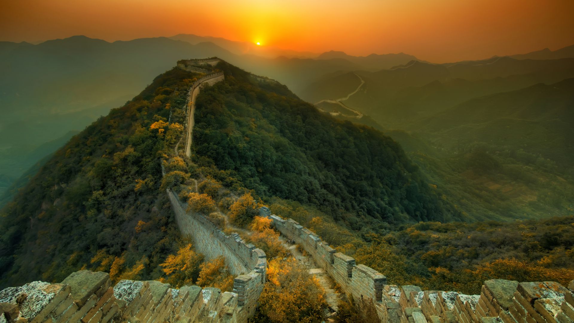 Great Wall of China, travel, tourism, sunset (horizontal)