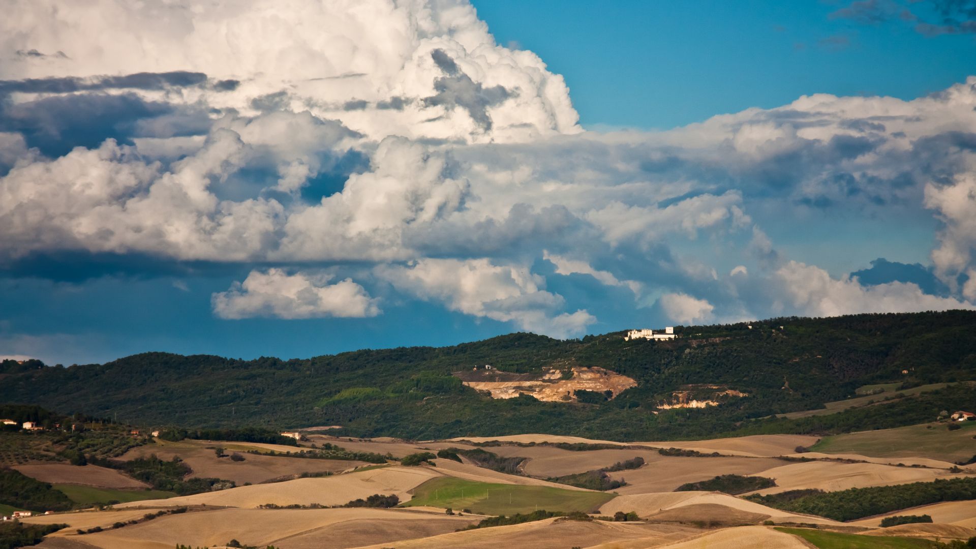 Toscana, 4k, 5k wallpaper, Italy, meadows, clouds, sky (horizontal)