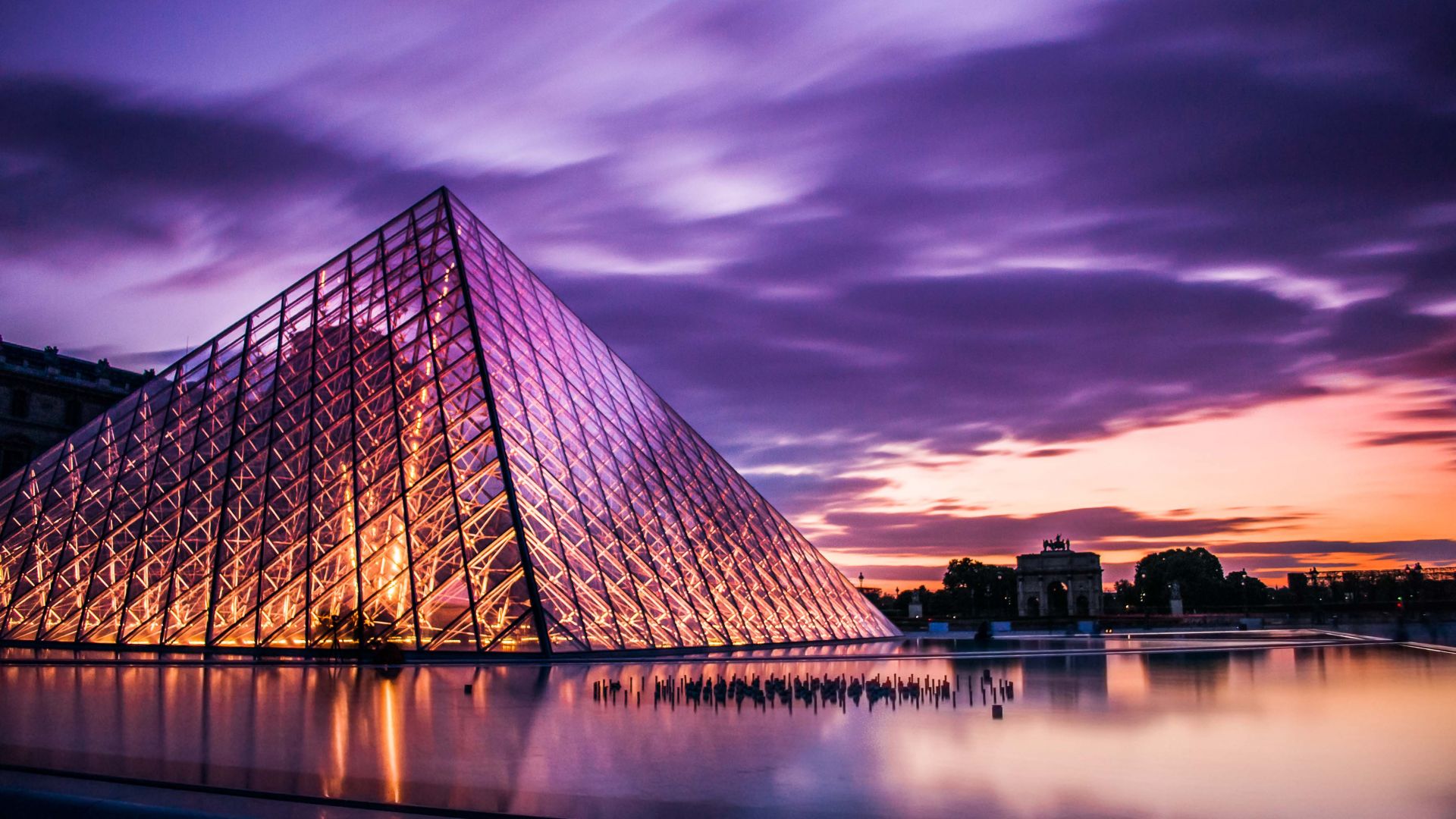 Louvre, Paris, France, travel, tourism (horizontal)