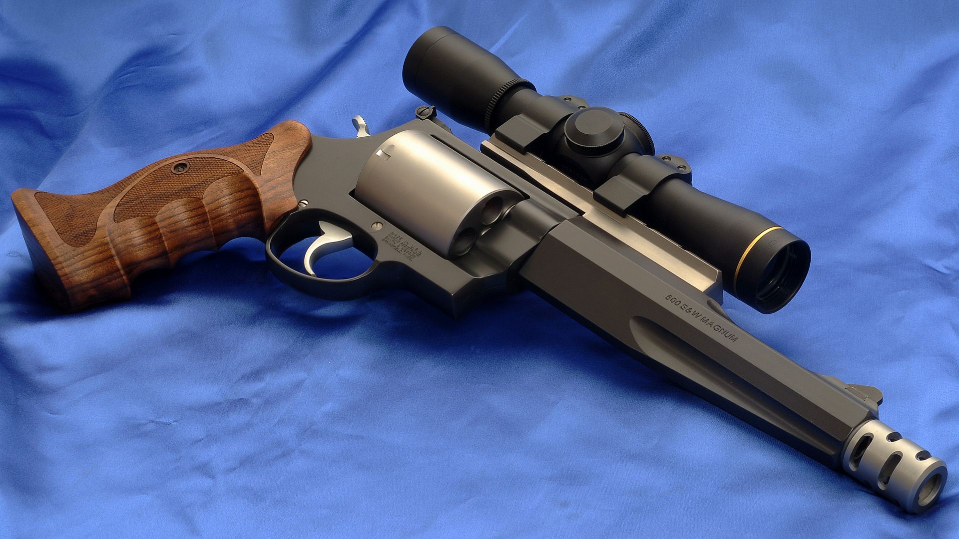 Smith and Wesson, S&W, Model 500 (horizontal)