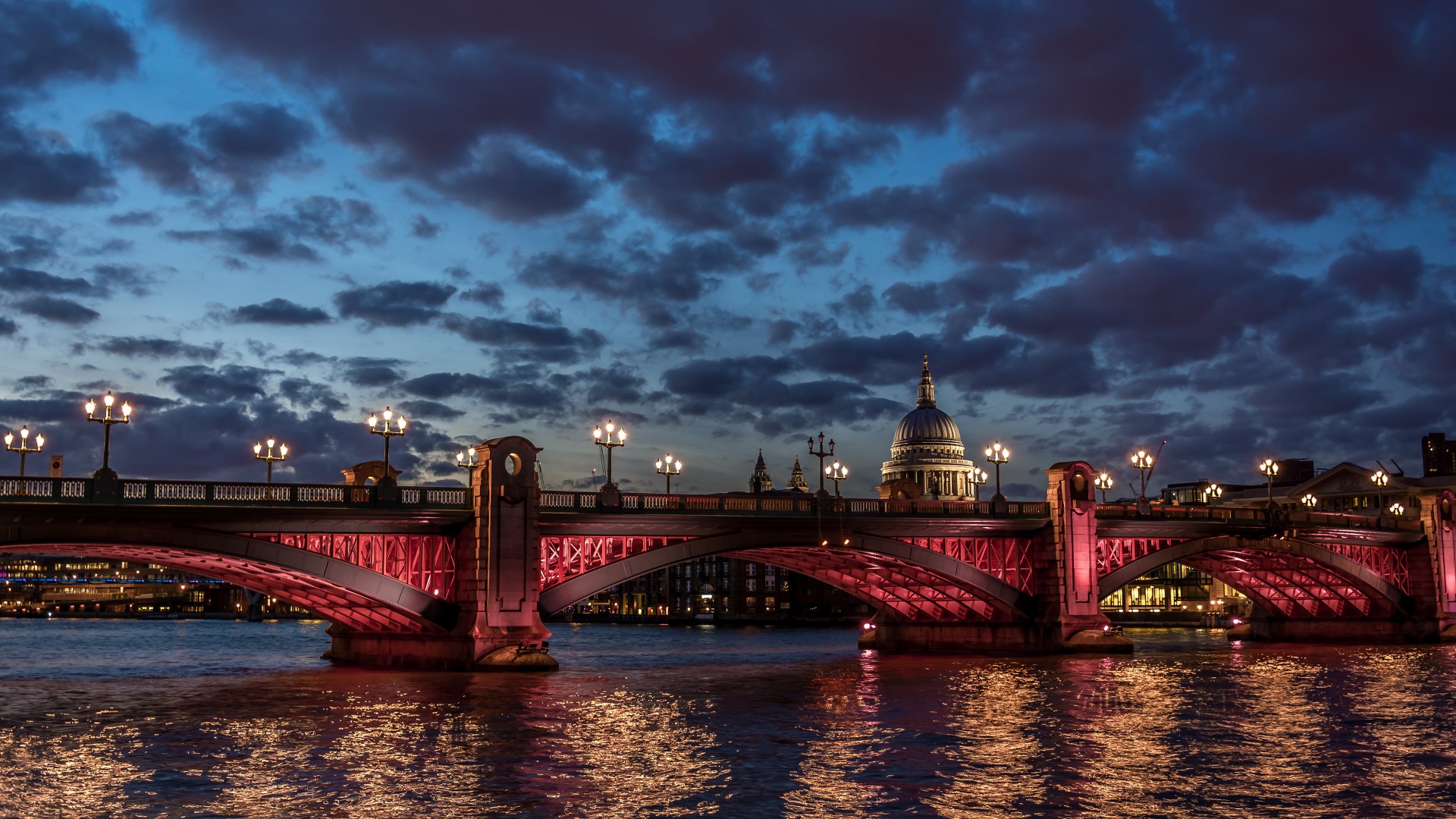 London, river Thames, St Paul, cathedral, water, night, clouds, sky, sunset, twilight, night, light, travel, vacation (horizontal)