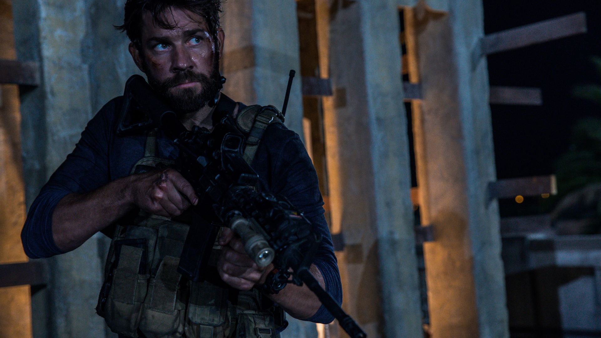 13 Hours: The Secret Soldiers of Benghazi, biographical war, soldier, James Badge Dale, best movies of 2016 (horizontal)