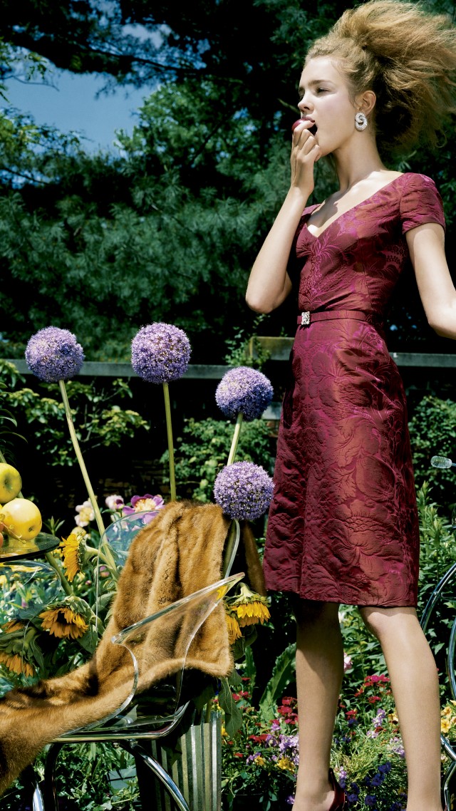 Liya Kebede, Natalia Vodianova, model, actress, philanthropist, blonde, red, dress, garden, fruit, robots, flowers (vertical)