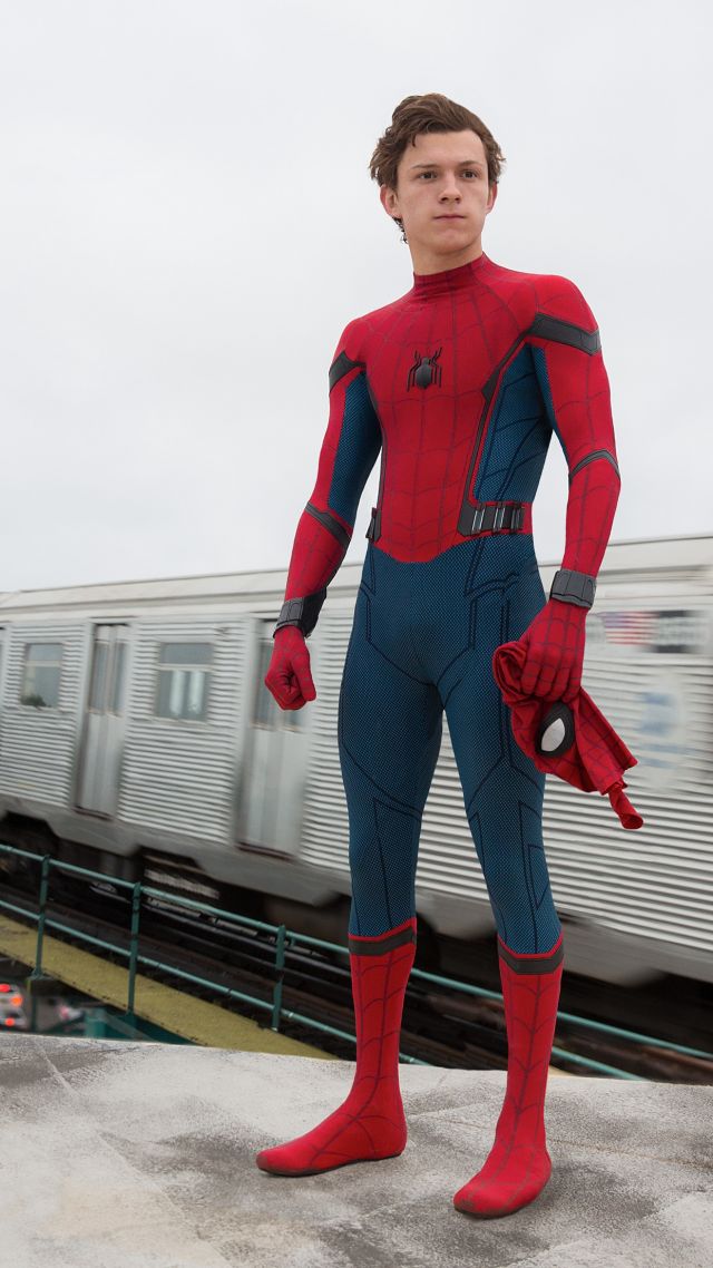 Spider-man homecoming, Tom Holland, superhero, best movies (vertical)