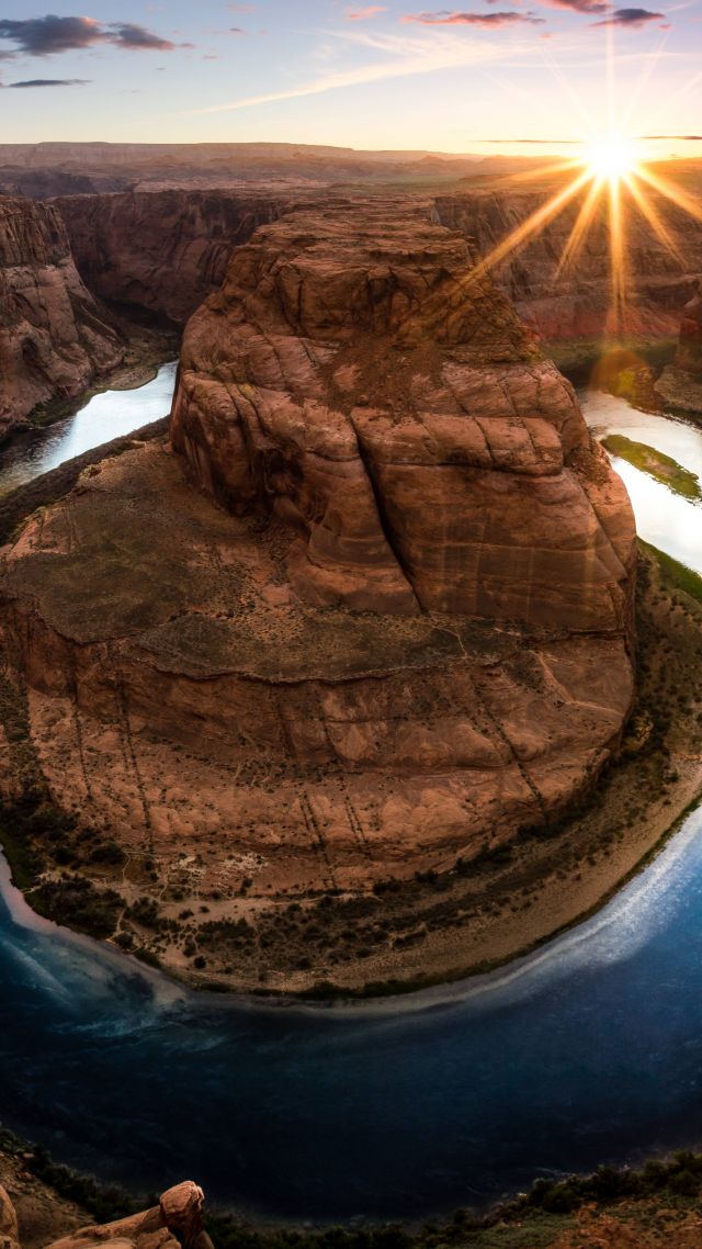Horseshoe Bend, Arizona, USA, 8k (vertical)