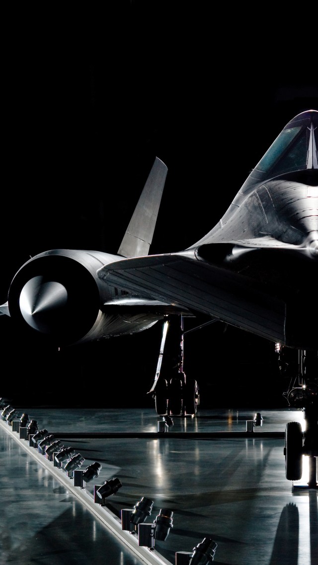 SR-71, Lockheed, Blackbird, jet, plane, aircraft, presentation, U.S. Air Force (vertical)