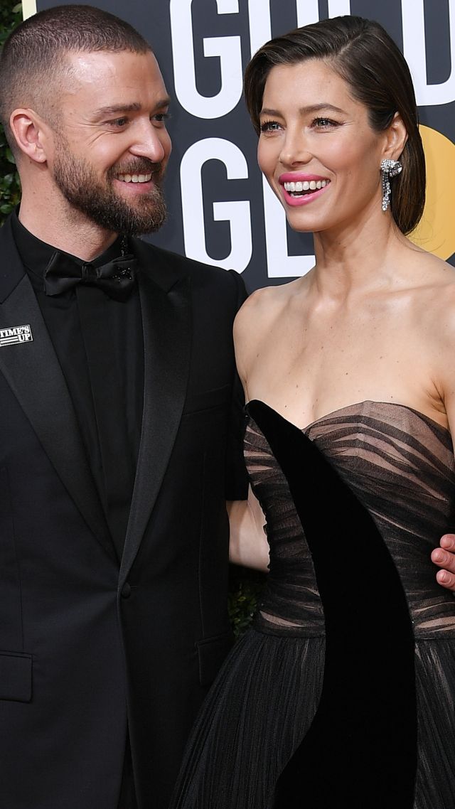 Justin Timberlake, Jessica Biel, Golden Globes 2018, 4k (vertical)