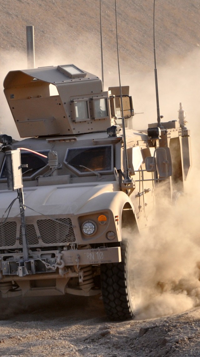 M-ATV, Oshkosh, MRAP, TerraMax, infantry mobility vehicle, field, desert, dust (vertical)